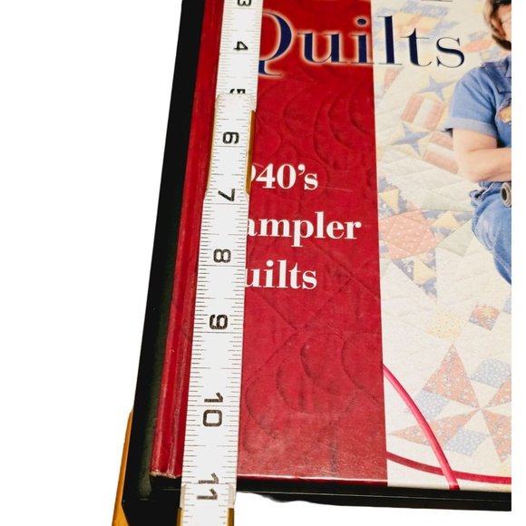 Victory Quilts Eleanor Burns 1940's Sampler quilts Book hardcover - Picture 7 of 7